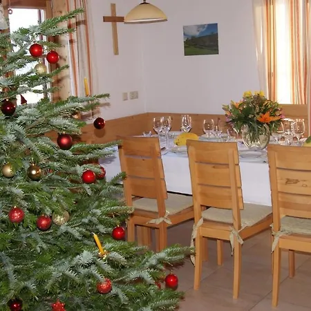 Grosses Mit 5 Schlafzimmer & 4 Baeder Holiday home