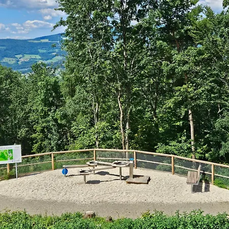 Grosses Mit 5 Schlafzimmer & 4 Baeder Casa de Férias