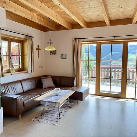 Grosses Mit 5 Schlafzimmer & 4 Baeder Casa de Férias Pöllauberg