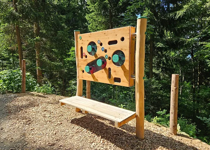 Grosses Mit 5 Schlafzimmer & 4 Baeder