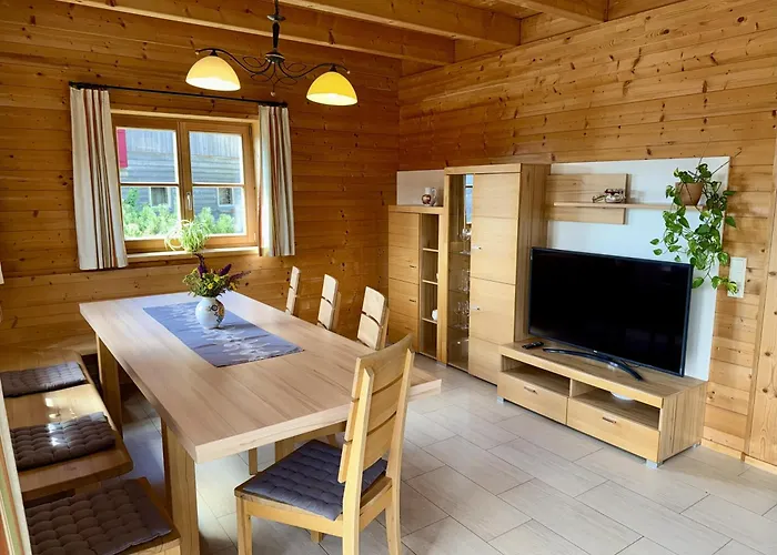 Grosses Mit 5 Schlafzimmer & 4 Baeder 度假居 Pöllauberg